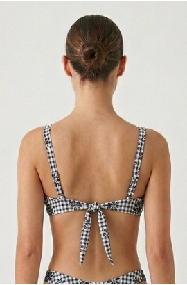 BELLA B. BLACK TOP ARCO SIMPLES