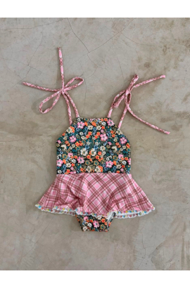 LILLY BLOOM BODY COM SAIA INFANTIL