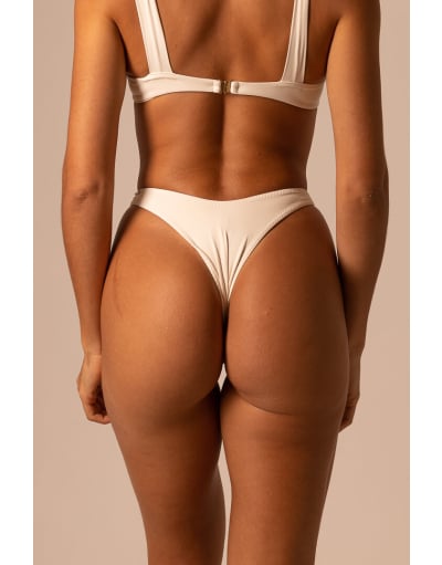 BELLA OFF WHITE CALCINHA SEMI ASA DELTA